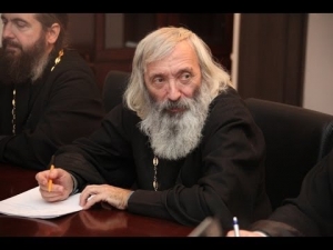 Архангельский священник обвинил президента страны в лицемерии Архангельский священник обвинил президента страны в лицемерии