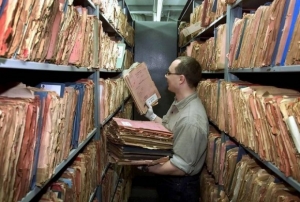 Нужно ли писать «историю России» с чистого листа? Нужно ли писать «историю России» с чистого листа?